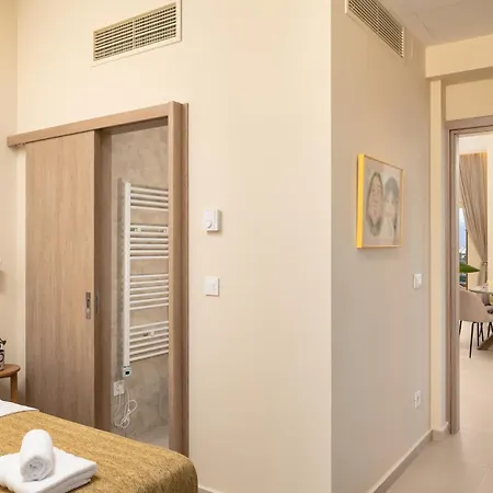 公寓 Belsodi - 3bedroom Sea Views And Heated Pool 干尼亞