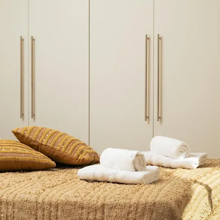 公寓 Belsodi - 3bedroom Sea Views And Heated Pool 干尼亞