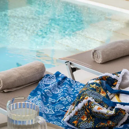 Belsodi - 3bedroom Sea Views And Heated Pool