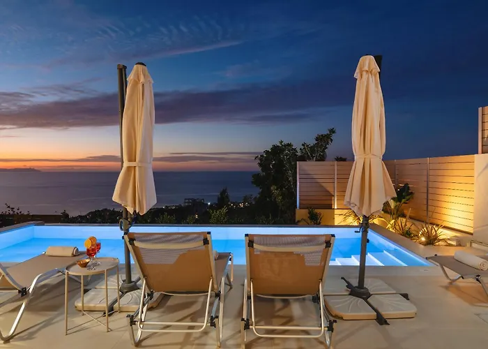 Belsodi - 3bedroom Sea Views And Heated Pool