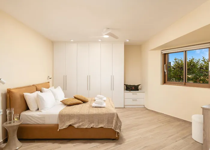 Belsodi - 3bedroom Sea Views And Heated Pool *