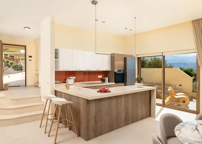 Belsodi - 3bedroom Sea Views And Heated Pool Chania (Crete)