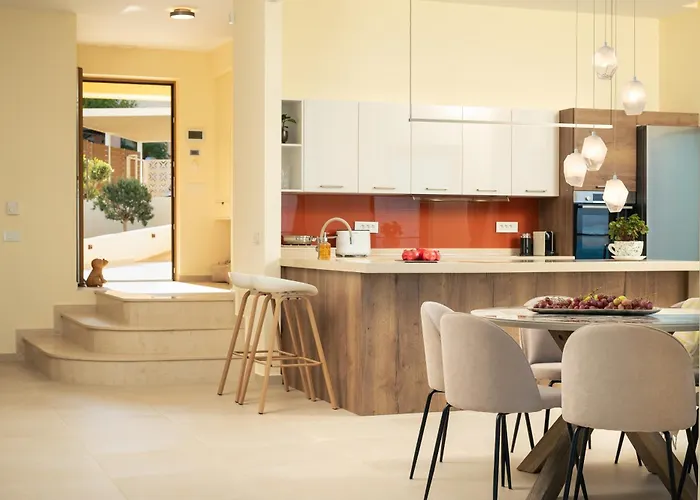 Belsodi - 3bedroom Sea Views And Heated Pool Chania (Crete)