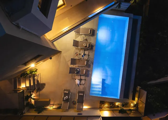 Apartment Belsodi - 3bedroom Sea Views And Heated Pool