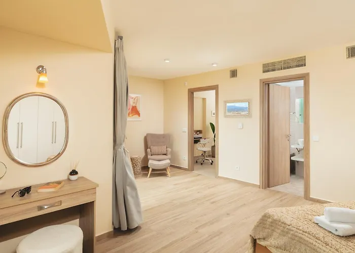 Belsodi - 3bedroom Sea Views And Heated Pool *