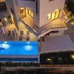 Belsodi - 3bedroom Sea Views And Heated Pool *